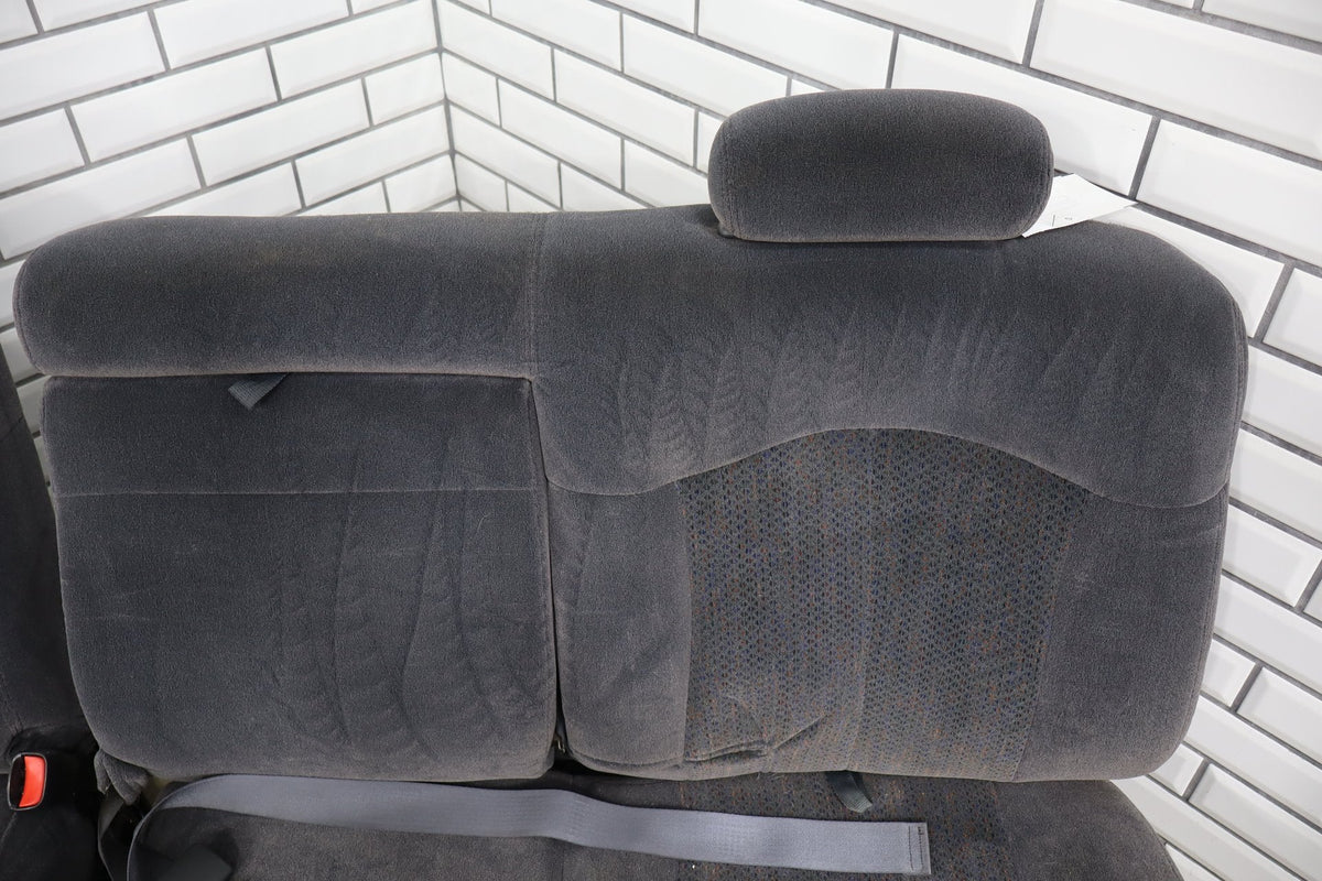 2001-2002 Chevrolet Silverado/GMC Sierra 2500HD Crew Cab Cloth Seats Graphite