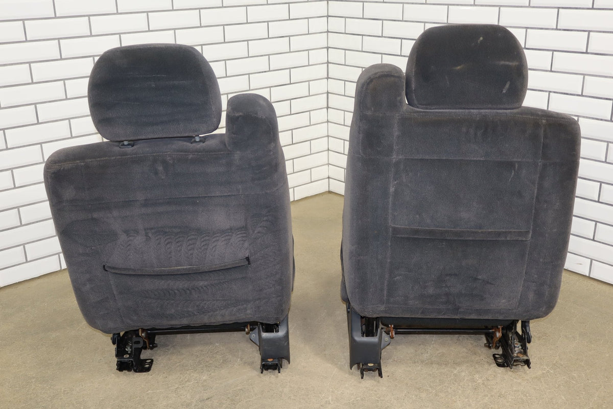 2001-2002 Chevrolet Silverado/GMC Sierra 2500HD Crew Cab Cloth Seats Graphite