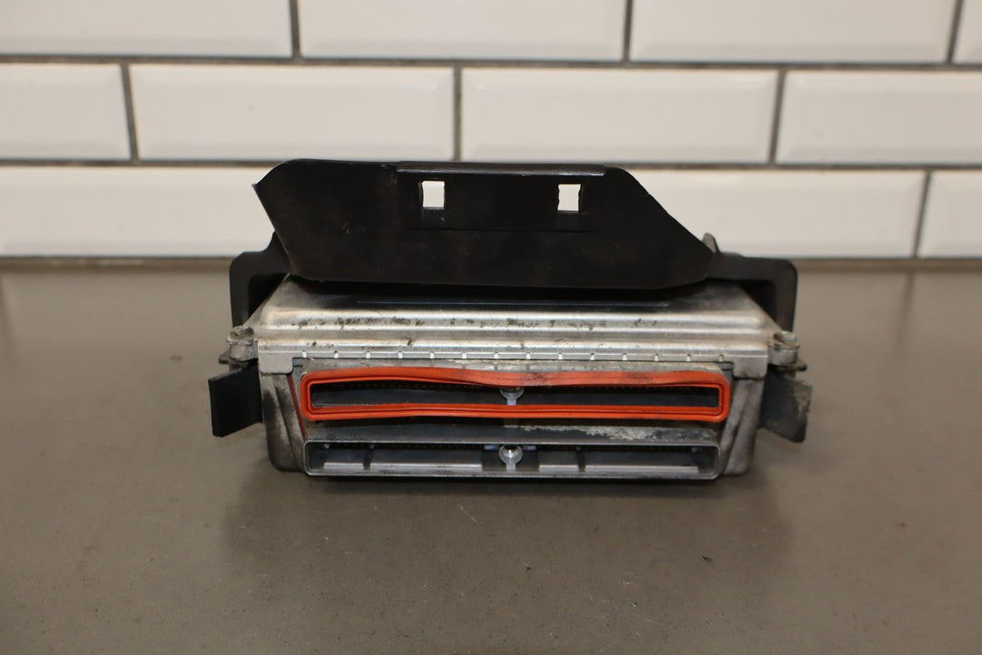 2001 - 2002 Chevy Camaro 5.7L Engine Computer ECU 12200411