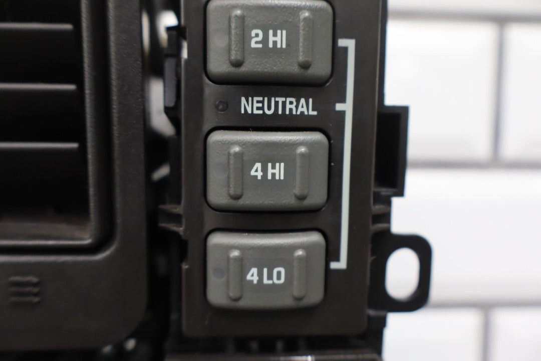 2001 - 2002 Chevy GMC 2500HD Headlight Switch with Bracket/Bezel