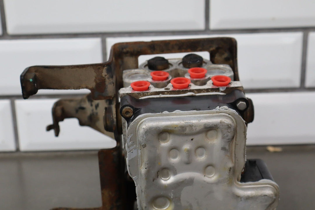 2001 - 2002 Chevy GMC 2500HD OEM ABS Pump / Module Assembly