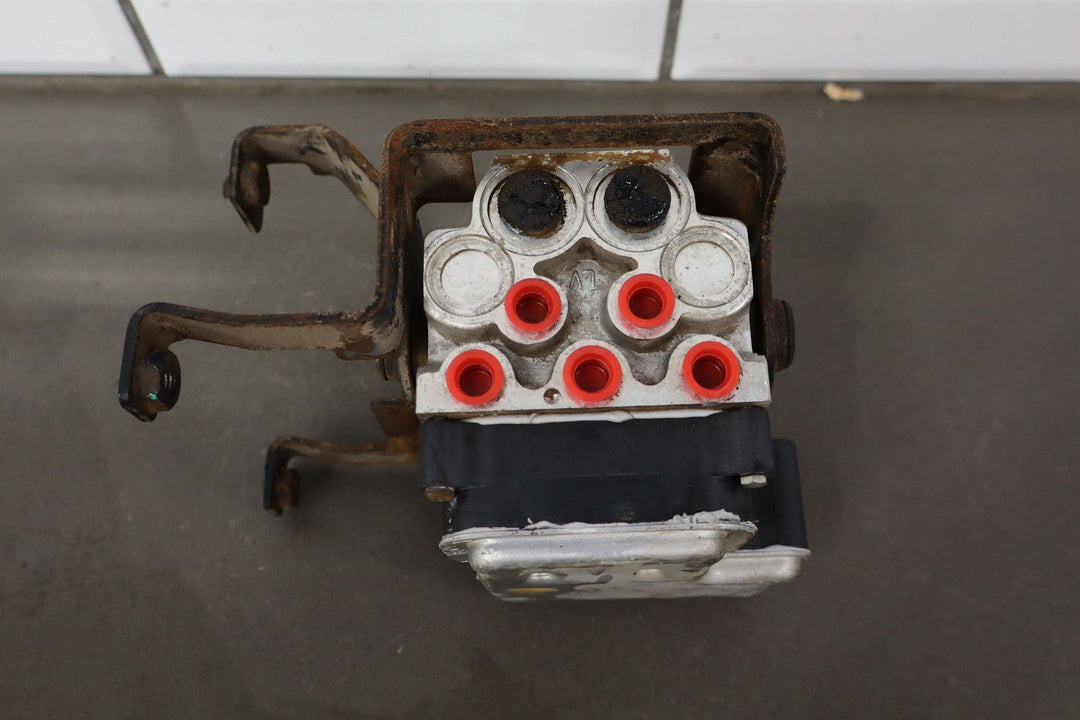 2001 - 2002 Chevy GMC 2500HD OEM ABS Pump / Module Assembly