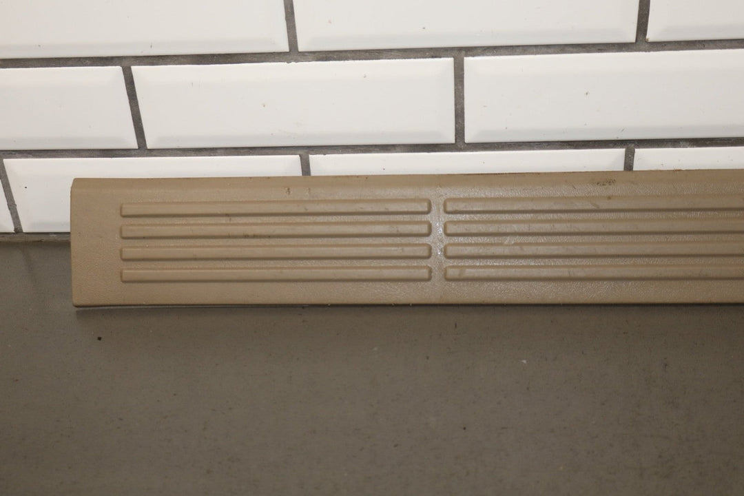 2001 - 2002 GMC Sierra 2500 HD Extended Cab Sill Plates OEM GMT800