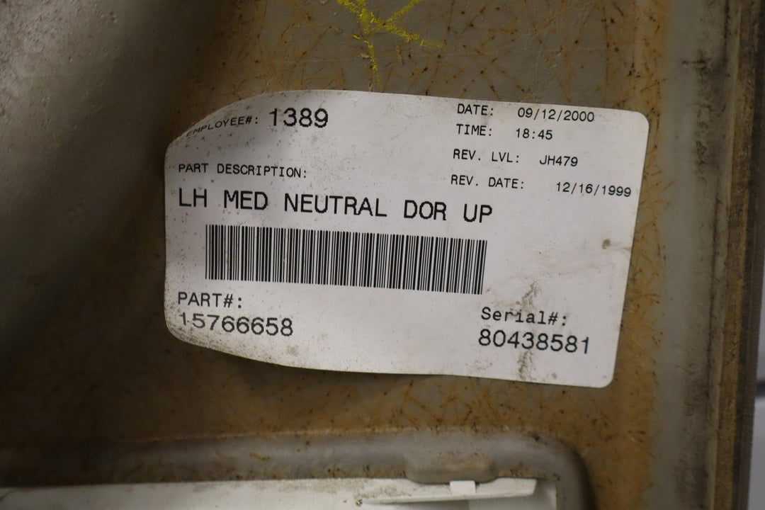 2001 - 2002 GMC Sierra 2500 HD Left Front Door Trim Panel Neutral 52