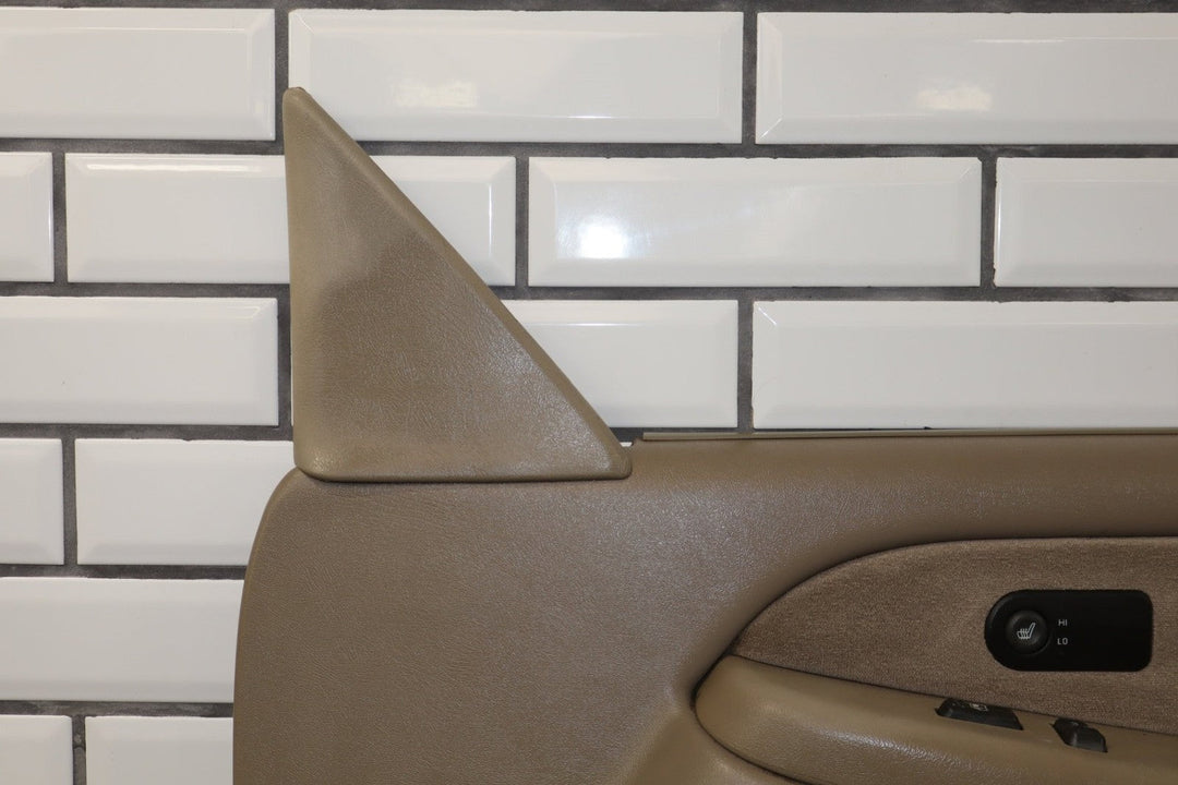 2001 - 2002 GMC Sierra 2500 HD Right Front Door Trim Panel Neutral 52