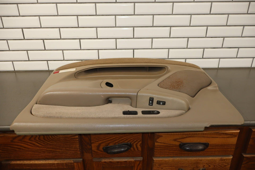 2001 - 2002 GMC Sierra 2500 HD Right Front Door Trim Panel Neutral 52