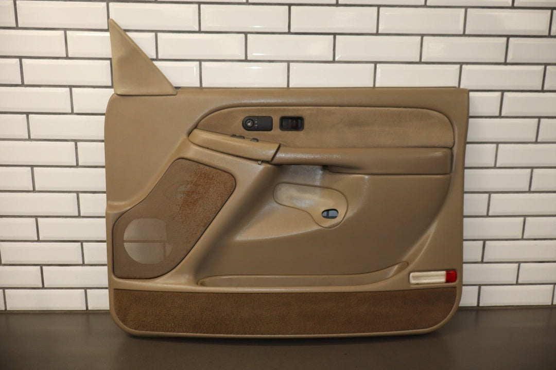 2001 - 2002 GMC Sierra 2500 HD Right Front Door Trim Panel Neutral 52