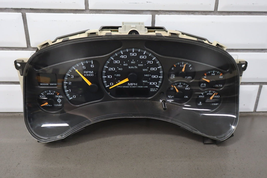 2001 - 2002 GMC Sierra 2500 HD Speedometer Cluster Gasoline Trans Temp 226k