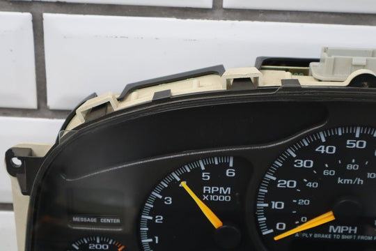 2001 - 2002 GMC Sierra 2500 HD Speedometer Cluster Gasoline Trans Temp 226k