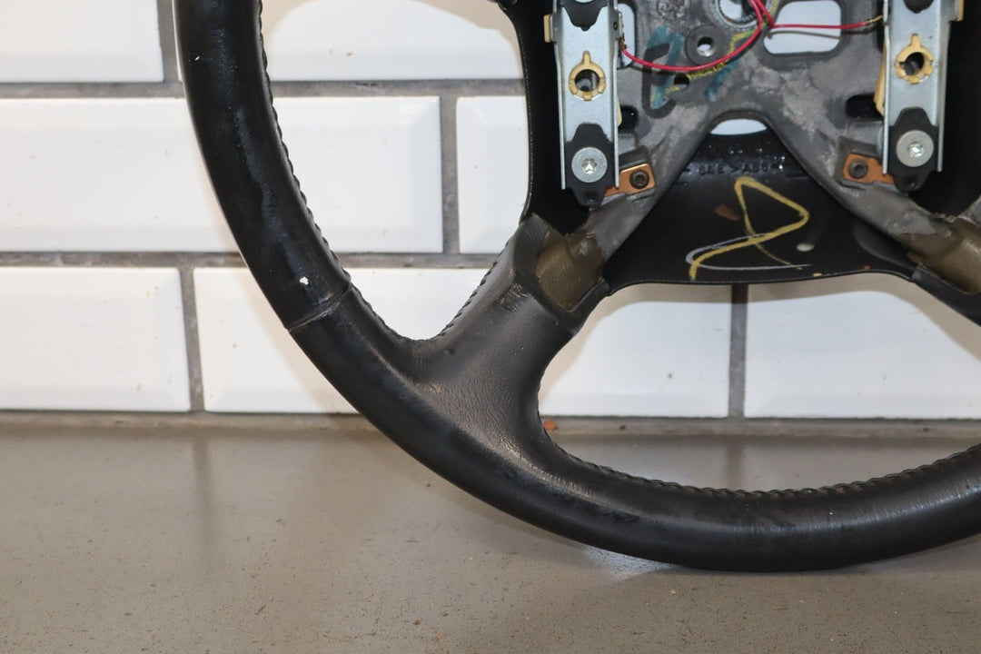 2001 - 2002 GMC Sierra 2500 HD Steering Wheel OEM