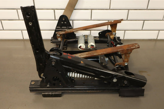 2001 - 2002 GMC Sierra 2500HD Passenger Power Seat Track OEM GMT800