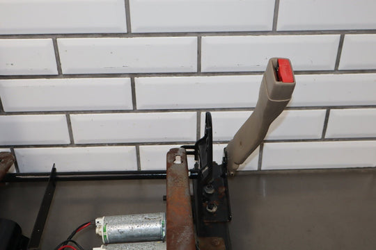 2001 - 2002 GMC Sierra 2500HD Passenger Power Seat Track OEM GMT800