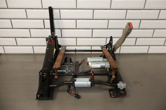 2001 - 2002 GMC Sierra 2500HD Passenger Power Seat Track OEM GMT800