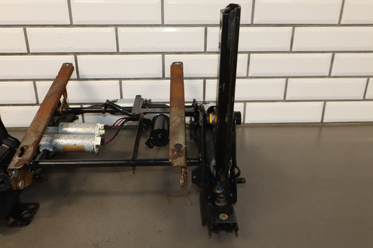 2001 - 2002 GMC Sierra 2500HD Passenger Power Seat Track OEM GMT800