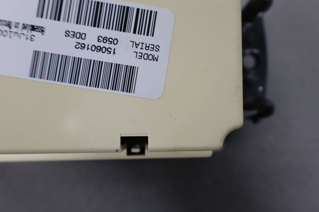 2001 - 2002 GMC Sierra OEM Manual Temperature Climate Control 15054697