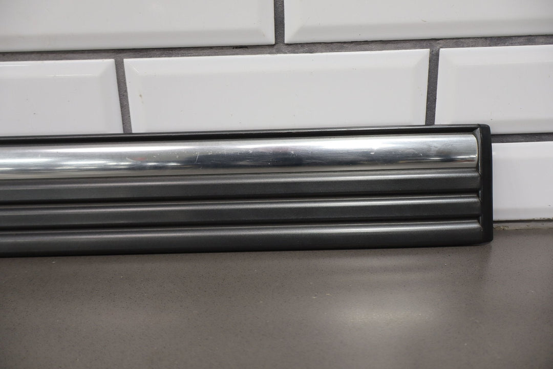 2001 - 2002 Silverado 1500 2500 Right Passenger Rear Door Molding
