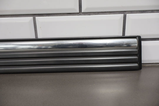 2001 - 2002 Silverado 1500 2500 Right Passenger Rear Door Molding