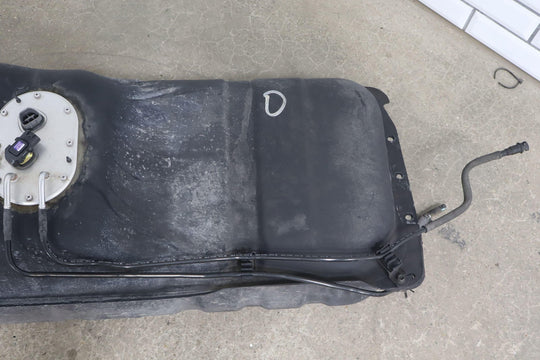 2001 - 2002 Toyota 4Runner 18.5 Gallon Gasoline Fuel Tank W/Pump