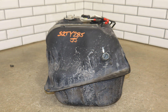 2001 - 2002 Toyota 4Runner 18.5 Gallon Gasoline Fuel Tank W/Pump