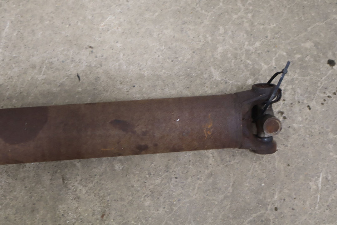 2001 - 2003 Chevy GMC 2500 Crew Cab 2 Piece Rear Driveshaft (4x4 153" Wheelbase)