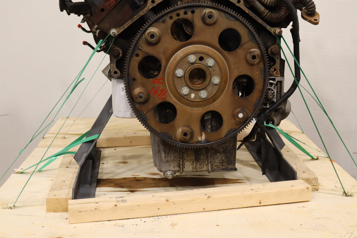 2001-2003 Chevy GMC 8.1L L18 Vortec Big Block V8 Engine Assembly Video Tested