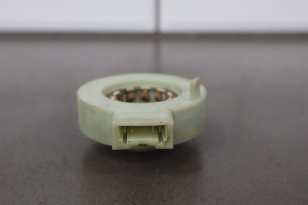 2001 - 2004 C5 Corvette Steering Wheel Position Sensor GM 26059047