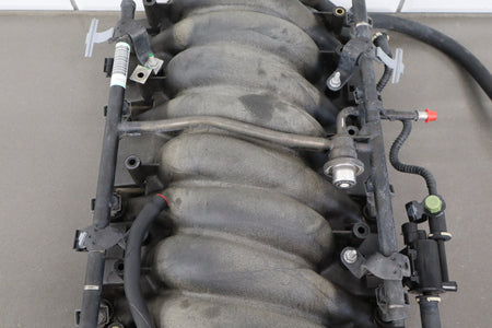 2001-2004 Chevrolet LS1 5.7L Intake Manifold W/ Fueling, Throttle Body