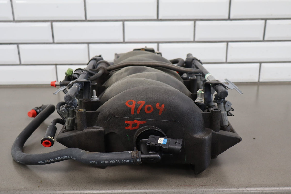 2001-2004 Chevrolet LS1 5.7L Intake Manifold W/ Fueling, Throttle Body