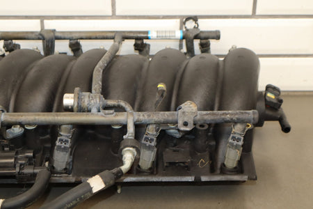 2001-2004 Chevrolet LS1 5.7L Intake Manifold W/ Fueling, Throttle Body