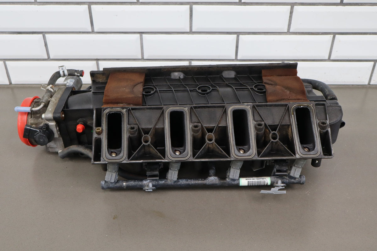 2001-2004 Chevrolet LS1 5.7L Intake Manifold W/ Fueling, Throttle Body