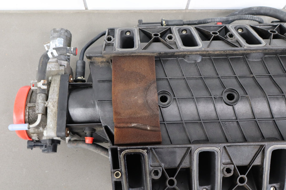 2001-2004 Chevrolet LS1 5.7L Intake Manifold W/ Fueling, Throttle Body