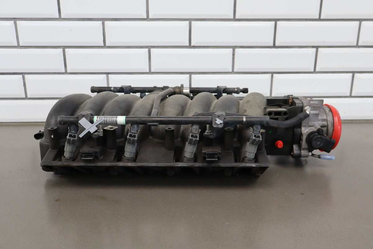 2001-2004 Chevrolet LS1 5.7L Intake Manifold W/ Fueling, Throttle Body
