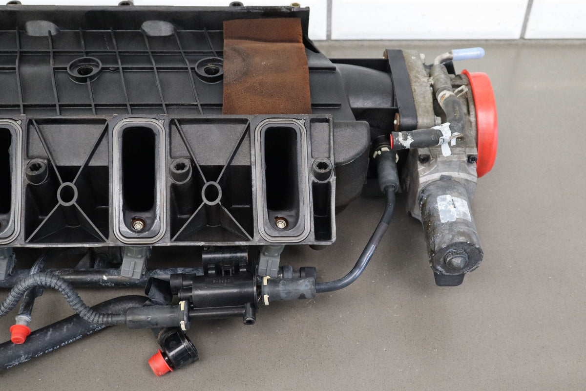 2001-2004 Chevrolet LS1 5.7L Intake Manifold W/ Fueling, Throttle Body