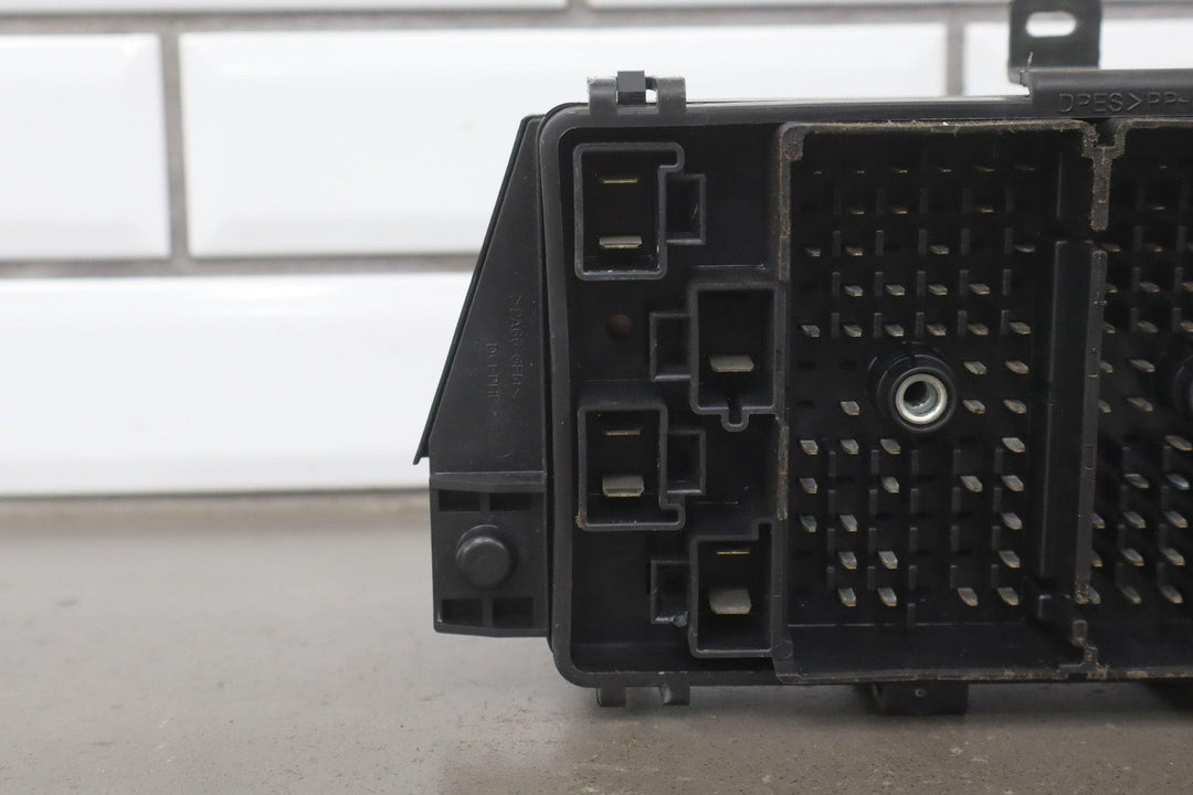 2001 - 2004 Chevy C5 Corvette Dash Cabin Interior Distribution Fuse Relay Box