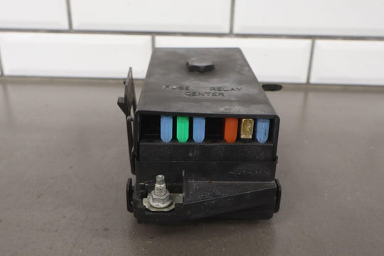2001 - 2004 Chevy C5 Corvette Dash Cabin Interior Distribution Fuse Relay Box