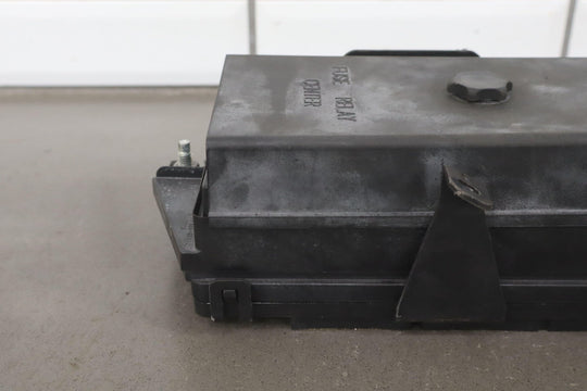 2001 - 2004 Chevy C5 Corvette Dash Cabin Interior Distribution Fuse Relay Box