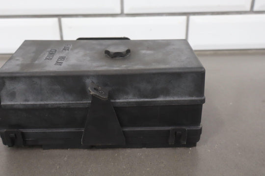 2001 - 2004 Chevy C5 Corvette Dash Cabin Interior Distribution Fuse Relay Box