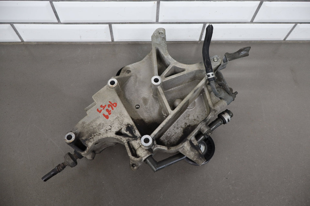 2001-2004 Chevy GMC 3500 6.6 Duramax LB7 Alternator Bracket 897288626 OEM