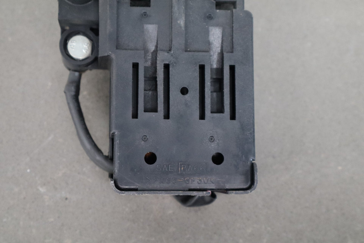 2001-2004 Chevy GMC 6.6L Duramax LB7 Glow Plug Controller Module Relay OEM