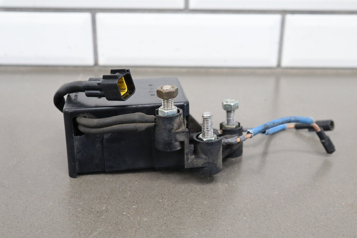 2001-2004 Chevy GMC 6.6L Duramax LB7 Glow Plug Controller Module Relay OEM
