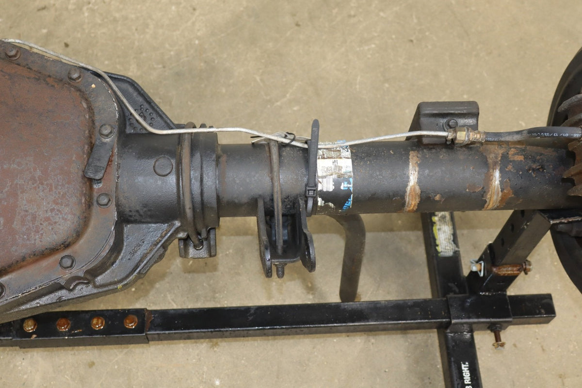 2001-2004 Ford F-250 Super Duty Rear Axle Assembly YC3W4006GA OEM