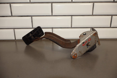 2001-2005 Chevy GMC Duramax Lb7-Lly Accelerator Pedal Assembly Complete OEM