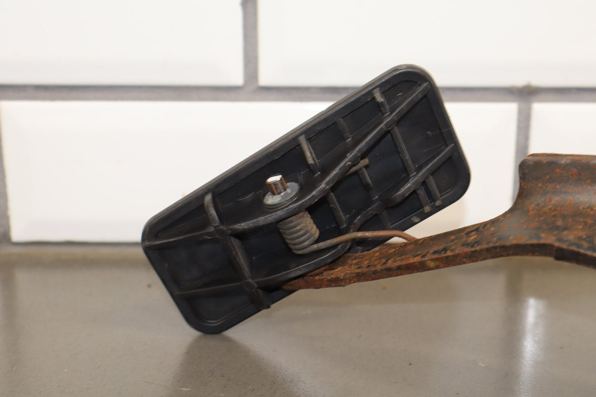 2001-2005 Chevy GMC Duramax Lb7-Lly Accelerator Pedal Assembly Complete OEM
