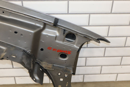 2001 - 2005 GMC Yukon Denali Left Fender 19168845 Steel Gray (16U)