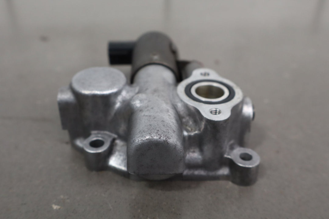 2001 - 2005 Mazda Miata NB 1.8L Base Model OEM VVT Oil Control Valve