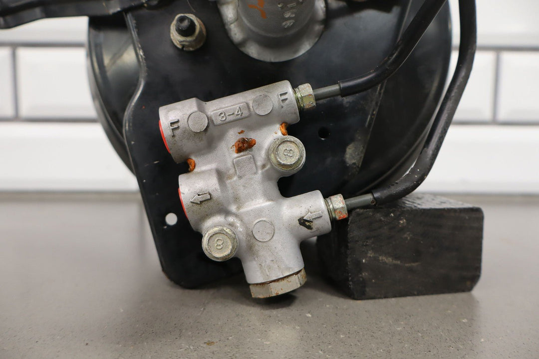 2001 - 2005 Mazda Miata NB Base Model (15" Wheels W/O ABS) Power Brake Booster