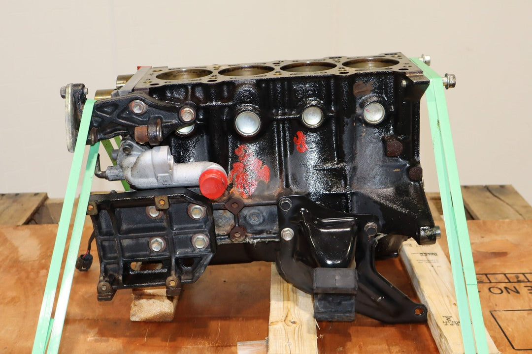 2001 - 2005 Mazda Miata NB Base Model 1.8L 4 Cylinder Rotating Short Block