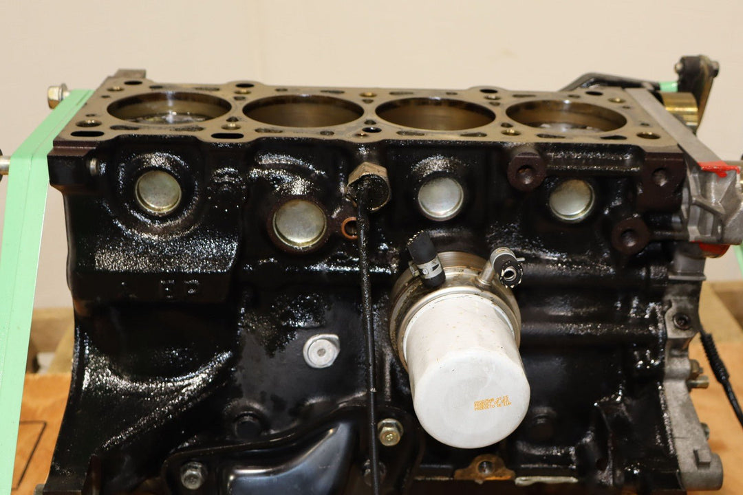 2001 - 2005 Mazda Miata NB Base Model 1.8L 4 Cylinder Rotating Short Block
