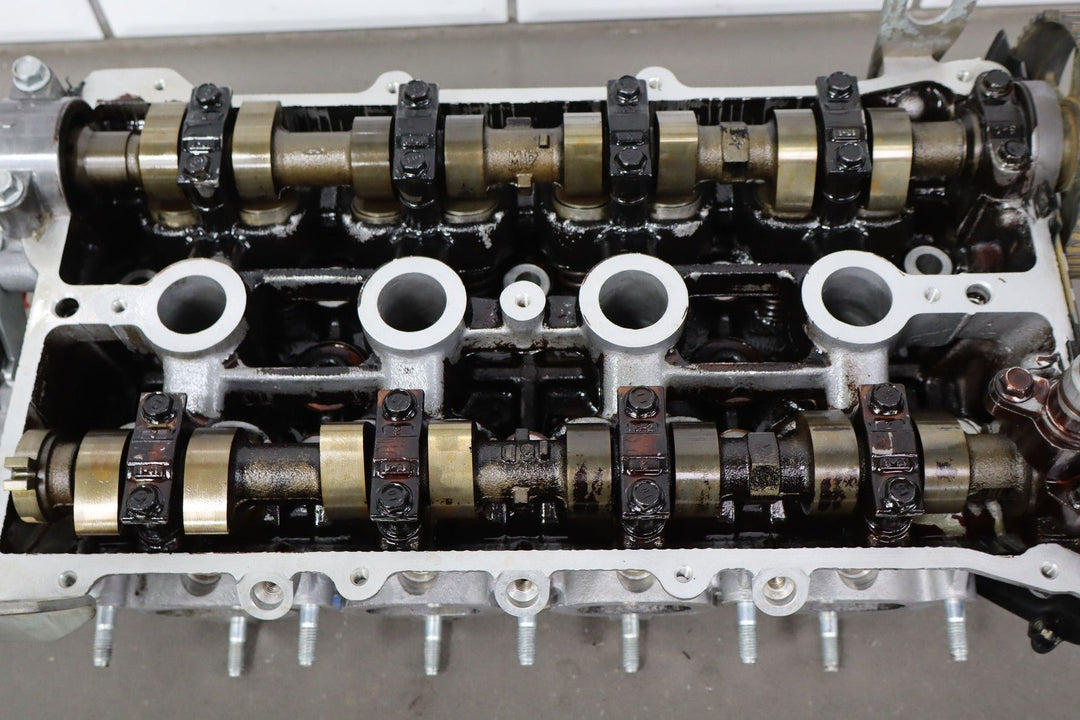 2001 - 2005 Mazda Miata NB Base Model OEM Cylinder Head *Broken Water Outlet*