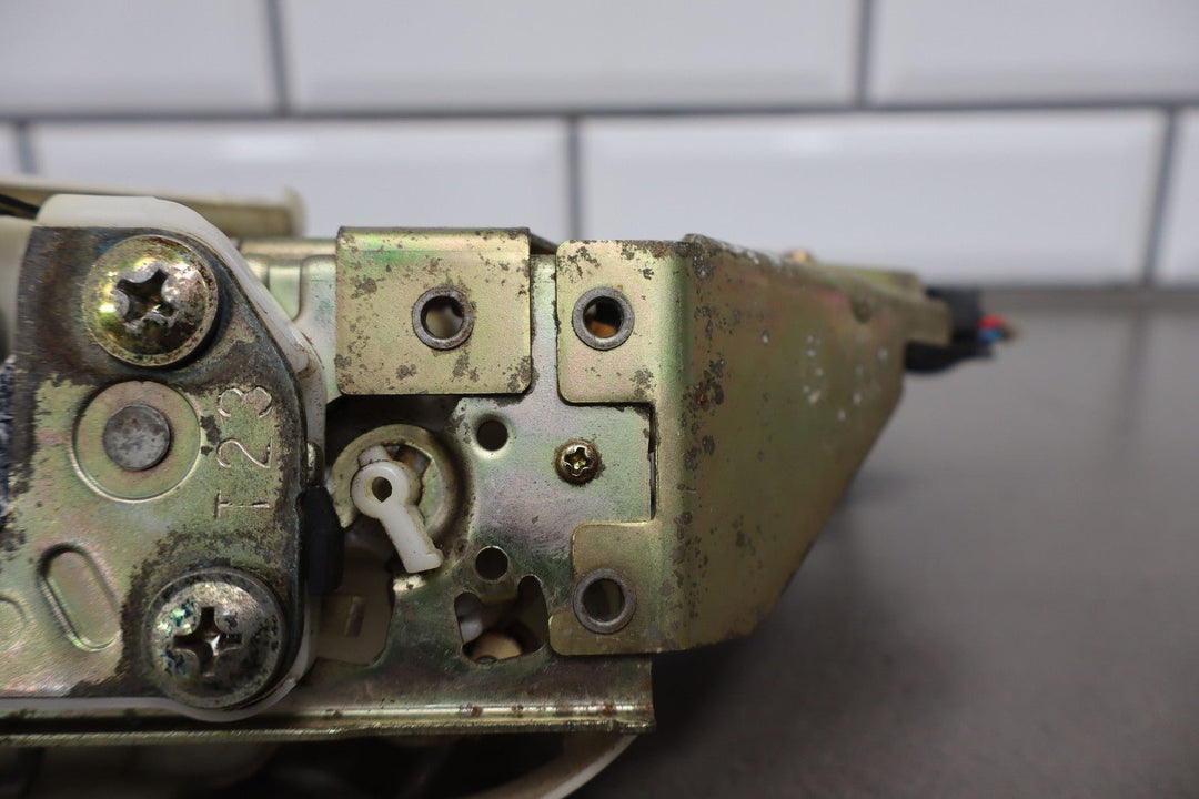 2001 - 2005 Mazda Miata NB Left Driver Door Latch W/ Power Door Lock Actuator